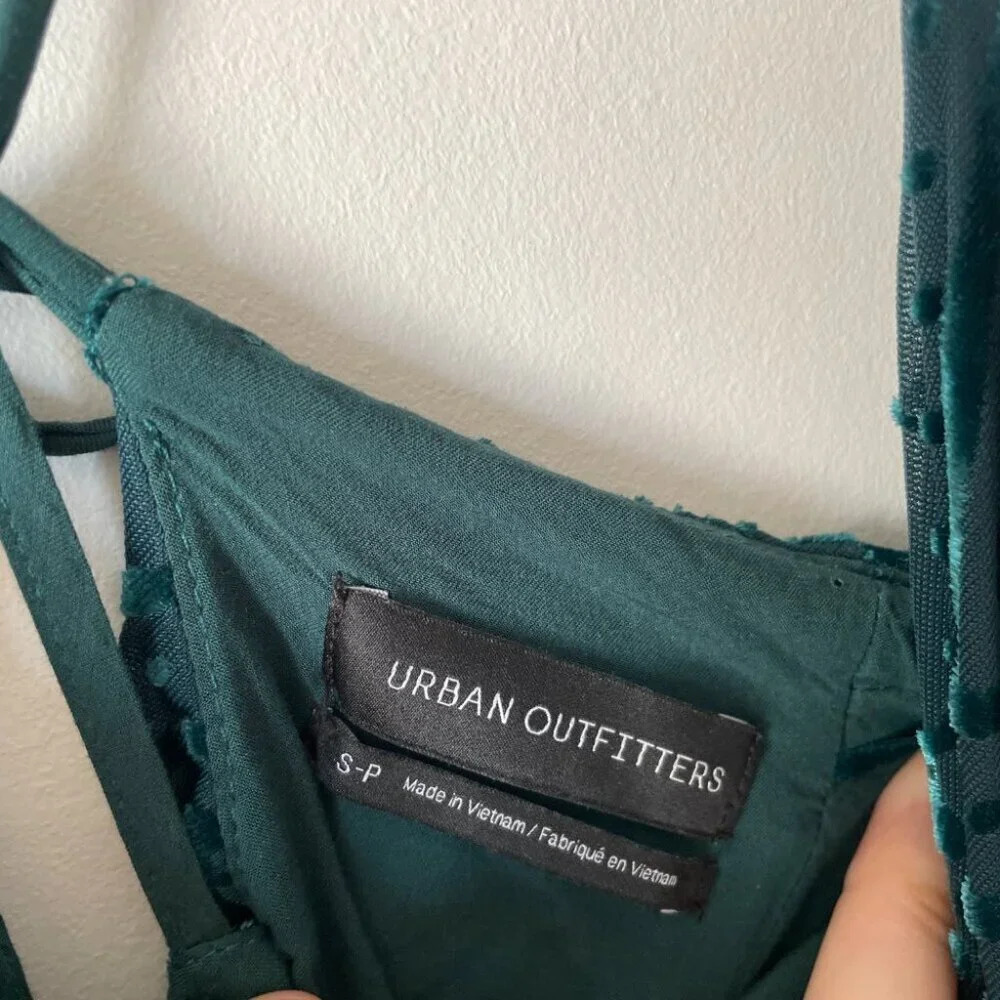 Urban Outfitters UO Lexi Velvet Cowl Neck Mini Dress Emerald Green Size Small - Picture 7 of 8